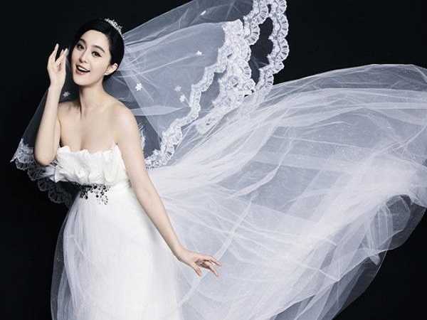 Mơ thấy áo cưới đánh con số gì?